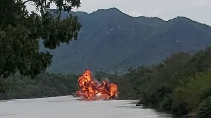 PF explode três embarcações usadas para garimpo ilegal em Monte Alegre de Goiás
