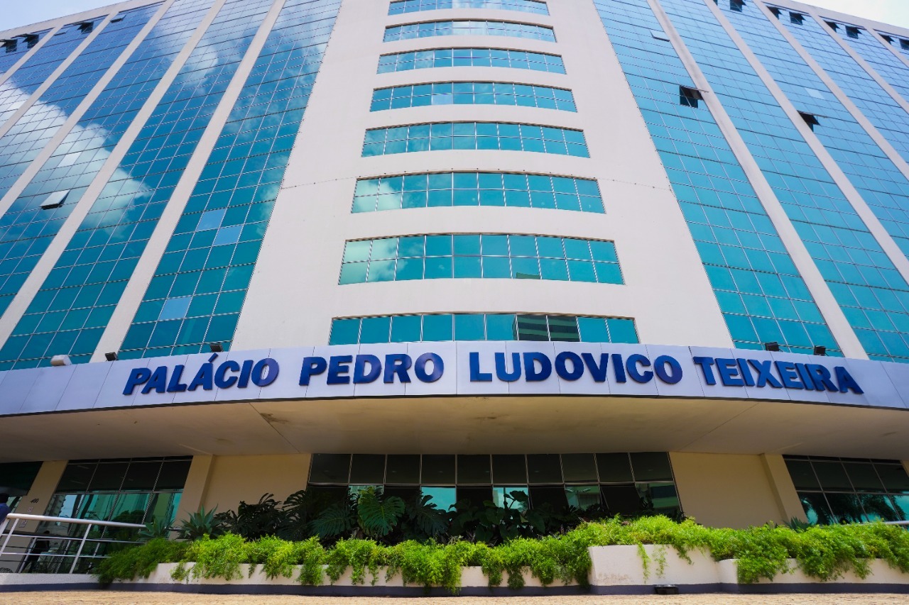 Governo de Goiás prevê concursos públicos para preenchimento de 2,1 mil vagas