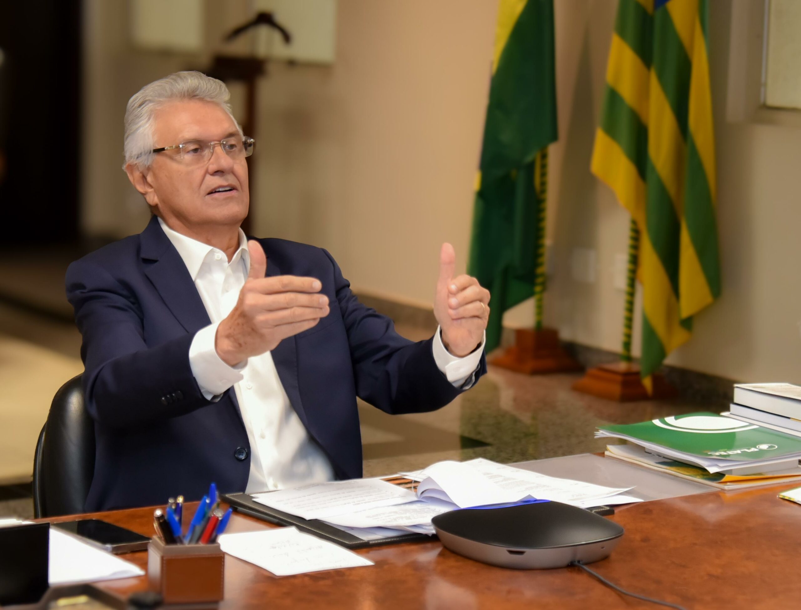 Caiado lidera debate sobre fim das ‘saidinhas’ de presos