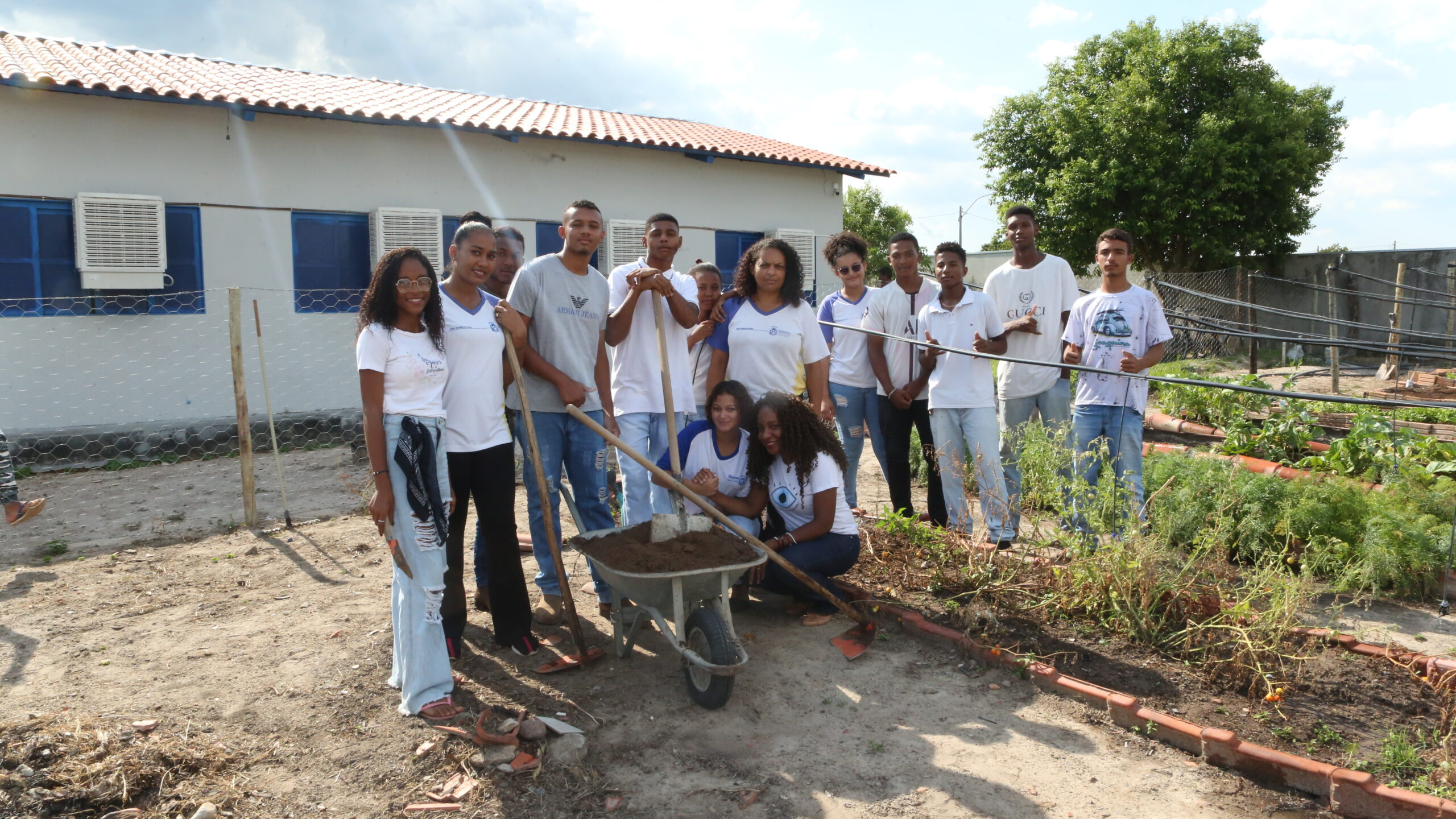 Escola Santa Rita, de Paranã (TO), recebe prêmio por projeto que promove a alimentação saudável