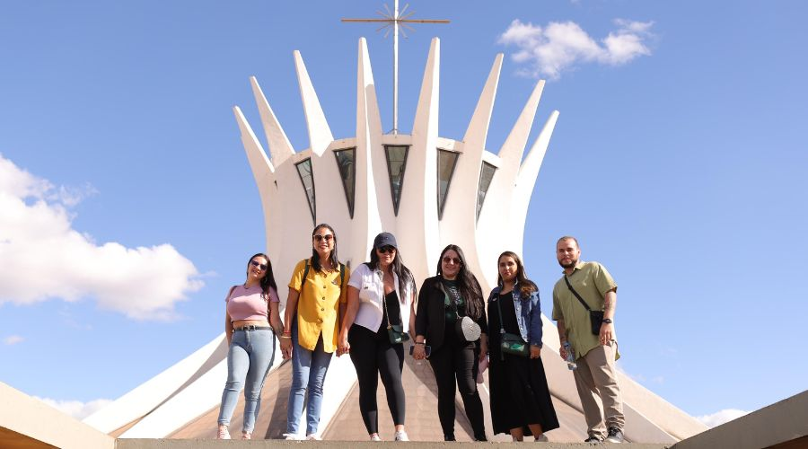 Brasília e Chapada dos Veadeiros encantam operadores de turismo de Colômbia e Chile durante famtour