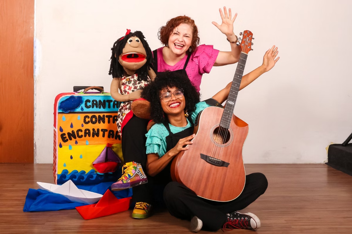 Edital “No palco do Piccolo” apresenta espetáculo infantil Cantaquí Cantacolá, criado por uma campos-belense