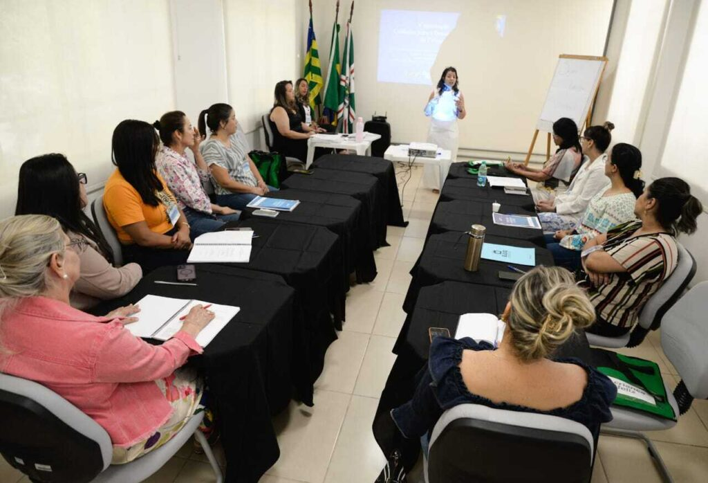 Seds realiza capacitação do programa Criança Feliz para dez municípios nesta semana, entre eles Campos Belos (GO)