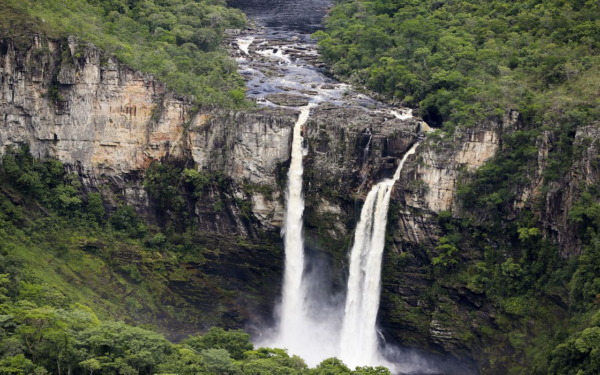 Parque da Chapada dos Veadeiros reabre após incêndios