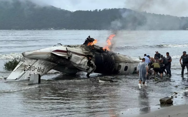 Avião que explodiu em Ubatuba é de família de fazendeiro de Goiás