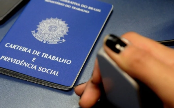 Distrito Federal gera 3 mil empregos com carteira assinada em março