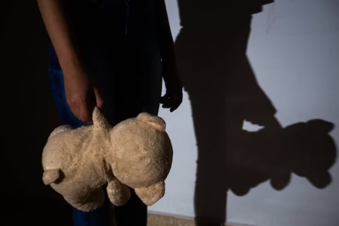 Após negar aborto a menina estuprada, juíza é afastada pelo CNJ