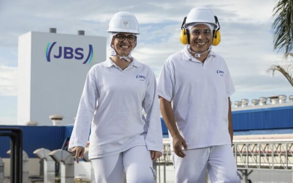 JBS abre mais de 230 vagas de emprego em Goiás