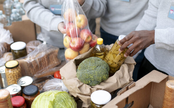 Brasil desperdiça cerca 46 milhões de toneladas de comida por ano
