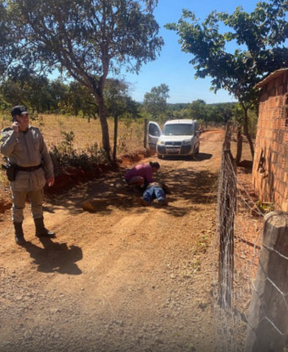 Homem é baleado por vizinho após desentendimento em assentamento de Cabeceiras (GO)