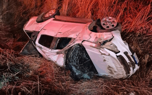 Grave acidente na GO-446, em Iaciara (GO), deixa um morto e uma mulher ferida