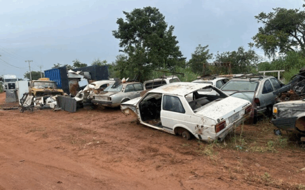 Patrulha Detran vai remover 140 carcaças e veículos abandonados em Campos Belos (GO)
